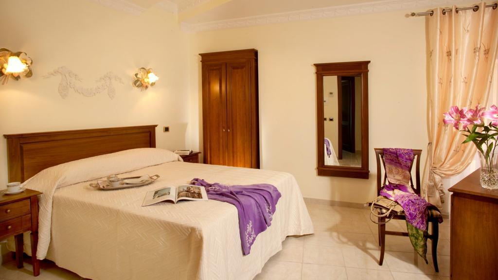 Hotel De Monti โรม ภายนอก รูปภาพ